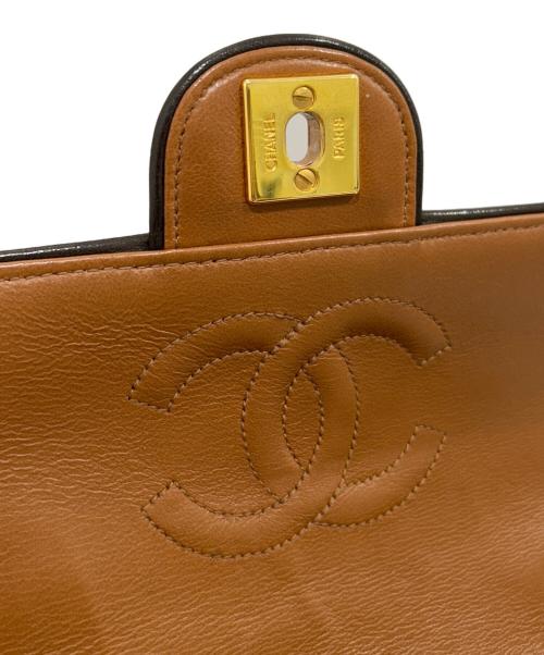 CHANEL（シャネル）CHANEL (シャネル) Classic Handbag Matelasse Chain Shoulder/マトラッセ チェーンショルダーバッグ ブラウン サイズ:17/MINI/ミニの古着・服飾アイテム