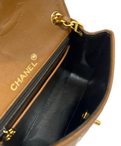 CHANEL（シャネル）CHANEL (シャネル) Classic Handbag Matelasse Chain Shoulder/マトラッセ チェーンショルダーバッグ ブラウン サイズ:17/MINI/ミニの古着・服飾アイテム