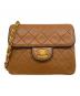 CHANEL（シャネル）の古着「Classic Handbag Matelasse Chain Shoulder/マトラッセ チェーンショルダーバッグ」｜ブラウン