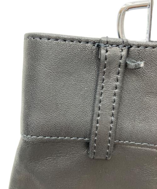 H BEAUTY&YOUTH（エイチ ビューティー&ユース）H BEAUTY&YOUTH (エイチ ビューティー&ユース) シープレザーショーツ ブラック サイズ:LARGEの古着・服飾アイテム