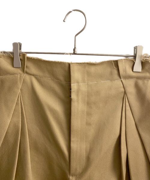 Maison Margiela（メゾンマルジェラ）Maison Margiela (メゾンマルジェラ) Beige Cotton Blend Bermuda Shorts ベージュ サイズ:50の古着・服飾アイテム