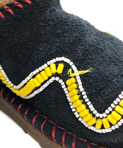 UGG（アグ）UGG (アグ) Denim Tears (デニムティアーズ) CLASSIC ONIA ブラック×ベージュ サイズ:28cmの古着・服飾アイテム