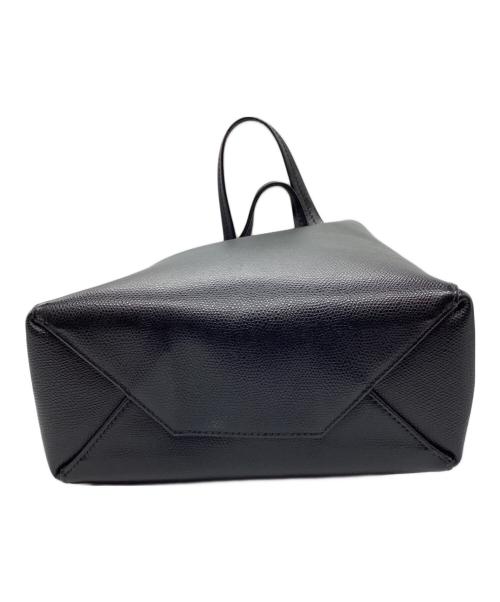 CELINE（セリーヌ）CELINE (セリーヌ) バーティカル カバ スモール ブラックの古着・服飾アイテム