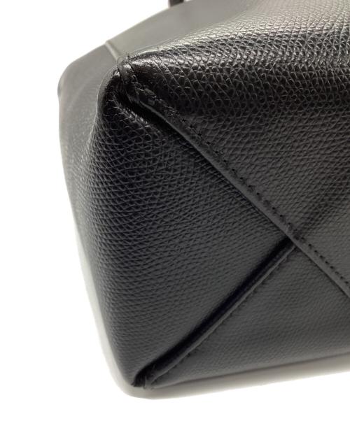 CELINE（セリーヌ）CELINE (セリーヌ) バーティカル カバ スモール ブラックの古着・服飾アイテム