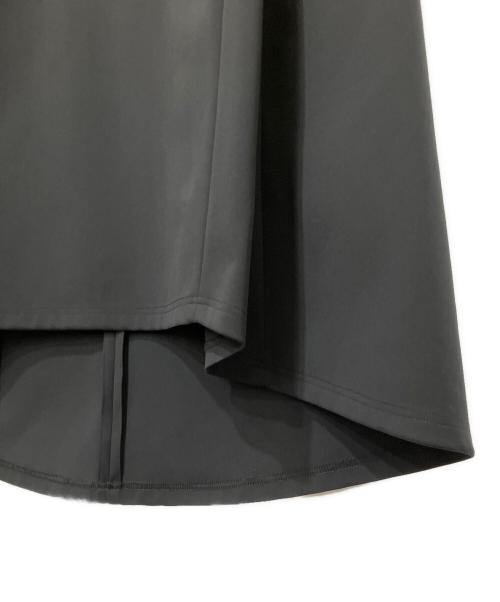 LE PHIL（ル フィル）LE PHIL (ル フィル) ハイストレッチダンボールプルオーバー ブラック サイズ:FREEの古着・服飾アイテム