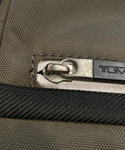 TUMI（トゥミ）TUMI (トゥミ) ショルダーバッグ グレーの古着・服飾アイテム