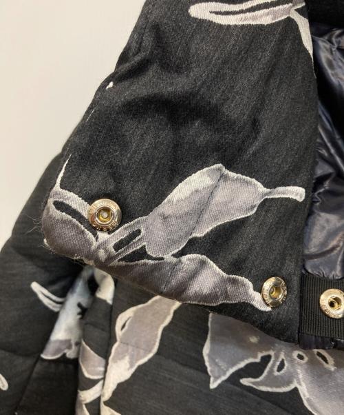 HERNO（ヘルノ）HERNO (ヘルノ) Floral patterned ダウンジャケット ブラック サイズ:40の古着・服飾アイテム