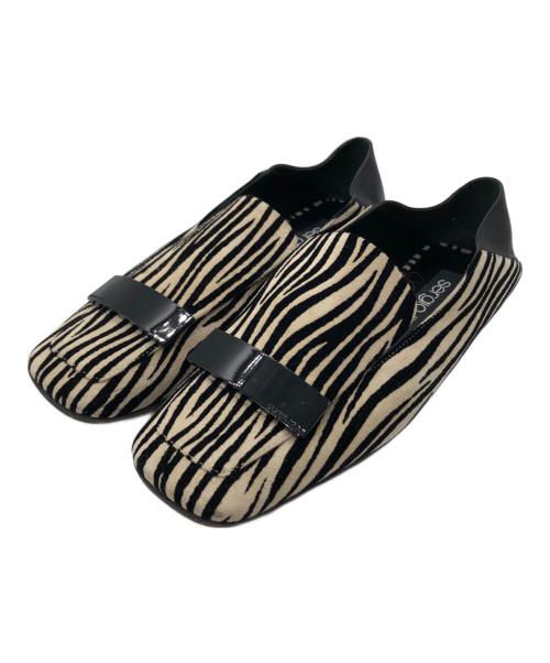 sergio rossi（セルジオロッシ）sergio rossi (セルジオロッシ) ローファー ベージュ サイズ:35 1/2の古着・服飾アイテム