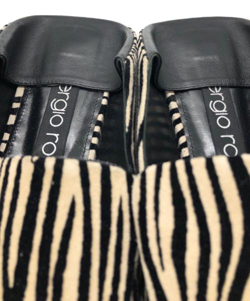 sergio rossi（セルジオロッシ）sergio rossi (セルジオロッシ) ローファー ベージュ サイズ:35 1/2の古着・服飾アイテム