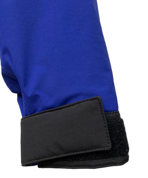 THE NORTH FACE（ザ ノース フェイス）THE NORTH FACE (ザ ノース フェイス) マウンテンダウンジャケット ブルー×ブラック サイズ:SIZE　M 未使用品の古着・服飾アイテム