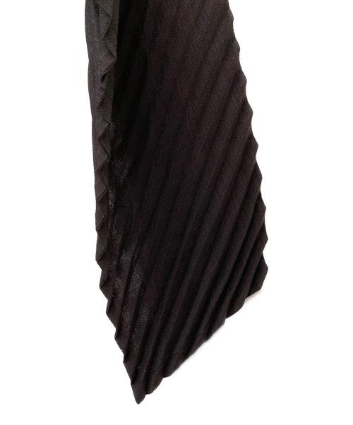 ISSEY MIYAKE（イッセイミヤケ）ISSEY MIYAKE (イッセイミヤケ) プリーツカットソー ブラウン サイズ:Ｍの古着・服飾アイテム