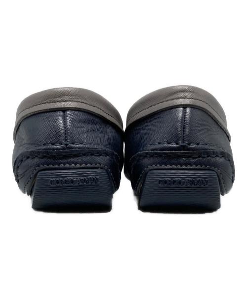 GIORGIO ARMANI（ジョルジョアルマーニ）GIORGIO ARMANI (ジョルジョアルマーニ) ドライビングシューズ/X2B004 ホワイト×ネイビー サイズ:6の古着・服飾アイテム