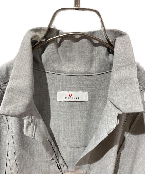 L'EQUIPE（レキップ）L'EQUIPE (レキップ) スタンドカラーシャツワンピース グレー サイズ:SIZE38の古着・服飾アイテム