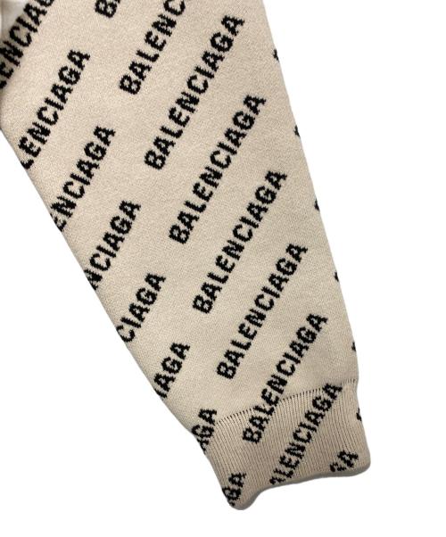 BALENCIAGA（バレンシアガ）BALENCIAGA (バレンシアガ) ロゴオーバーニット ベージュ×ブラック サイズ:Sの古着・服飾アイテム