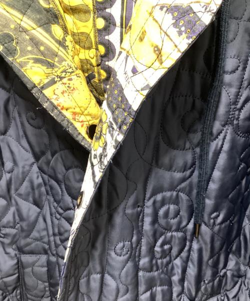 Desigual（デシグアル）Desigual (デシグアル) パッチワーク リバーシブル パデッドジャケット ネイビー サイズ:Sの古着・服飾アイテム