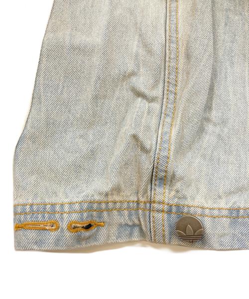 adidas（アディダス）adidas (アディダス) バナナフィット ウォッシュドデニムパンツ ブルー サイズ:W25の古着・服飾アイテム