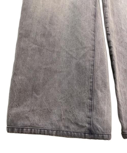 LOEWE（ロエベ）LOEWE (ロエベ) High Waisted Jeans グレー サイズ:34の古着・服飾アイテム