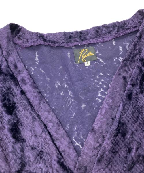 Needles（ニードルズ）Needles (ニードルズ) V Neck Cardigan-Burnout Velvet パープル サイズ:Sの古着・服飾アイテム