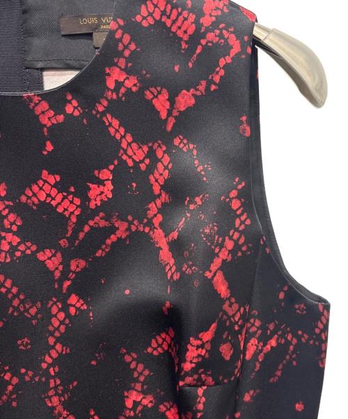 LOUIS VUITTON（ルイ ヴィトン）LOUIS VUITTON (ルイ ヴィトン) 13AW シルクノースリーブワンピース ブラック サイズ:36の古着・服飾アイテム