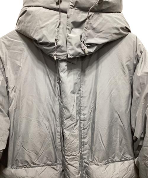 DAIWA PIER39（ダイワ ピア39）DAIWA PIER39 (ダイワ ピア39) GOER-TEX WINDSTOPPER EXPEDTION DOWN JACKET グレー サイズ:Ｍの古着・服飾アイテム