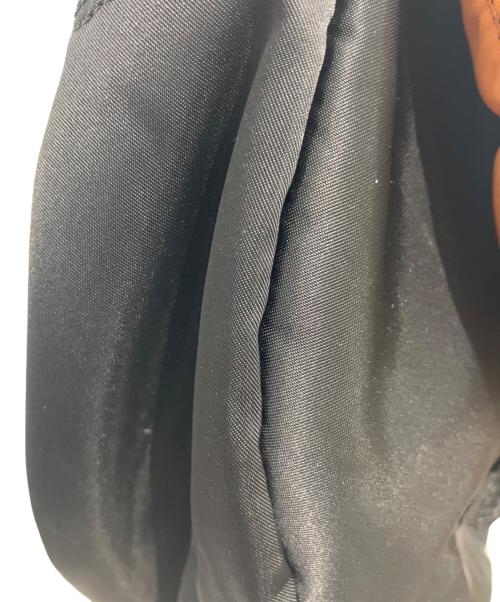 PORTER（ポーター）PORTER (ポーター) ハーフムーンショルダーバッグ ブラックの古着・服飾アイテム