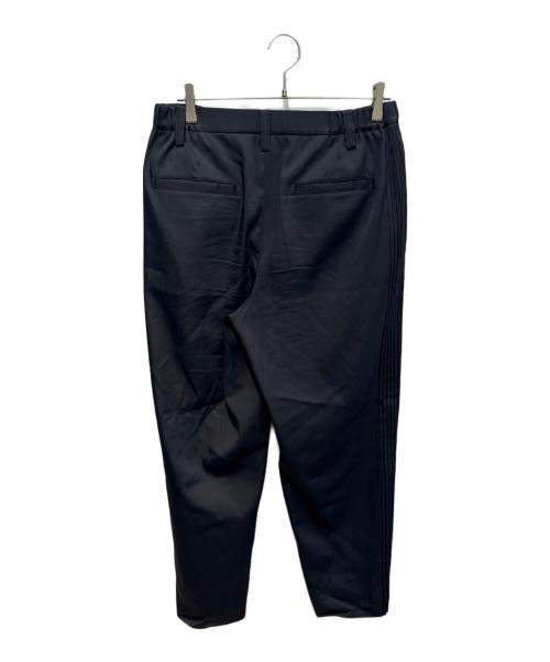 IM MEN（アイム メン）im MEN (アイム メン) AIR PLEATS TROUSERS　 ISSEY MIYAKE　LA43FF127 ブラック サイズ:2の古着・服飾アイテム