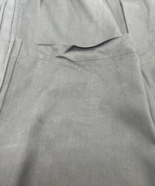IM MEN（アイム メン）im MEN (アイム メン) AIR PLEATS TROUSERS　 ISSEY MIYAKE　LA43FF127 ブラック サイズ:2の古着・服飾アイテム