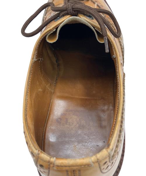 Tricker's（トリッカーズ）Tricker's (トリッカーズ) ウィングチップシューズ ブラウン サイズ:9.5の古着・服飾アイテム