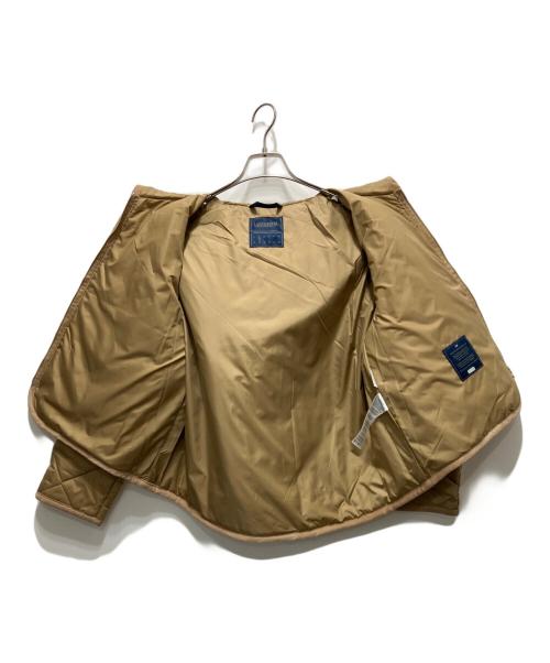 LAVENHAM（ラベンハム）LAVENHAM (ラベンハム) ビッグ キルト ジップド クレイドン キャメル サイズ:36の古着・服飾アイテム