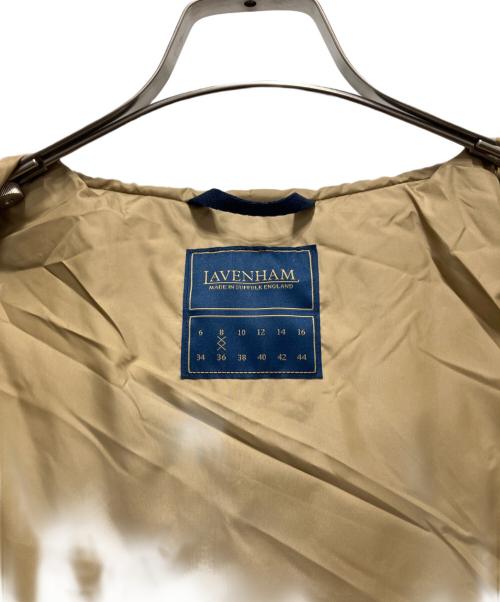 LAVENHAM（ラベンハム）LAVENHAM (ラベンハム) ビッグ キルト ジップド クレイドン キャメル サイズ:36の古着・服飾アイテム
