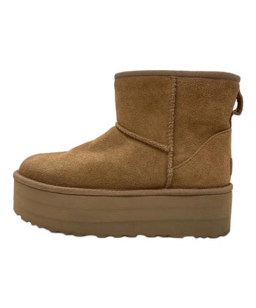 UGG（アグ）UGG (アグ) CLASSIC MINI PLATFORM ベージュ サイズ:25の古着・服飾アイテム