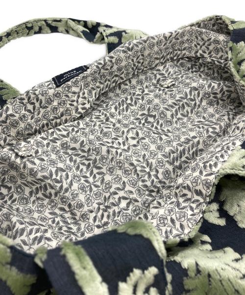 mina perhonen（ミナ ペルホネン）mina perhonen (ミナ ペルホネン) metsa パニーニバッグ グリーン×チャコールグレーの古着・服飾アイテム