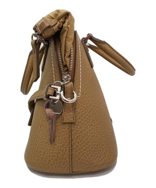 Maison Margiela（メゾンマルジェラ）Maison Margiela (メゾンマルジェラ) 5AC MINIハンドバッグ ベージュ サイズ:MINI/ミニの古着・服飾アイテム