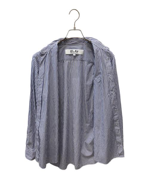 PLAY COMME des GARCONS（プレイコムデギャルソン）PLAY COMME des GARCONS (プレイコムデギャルソン) Stripe Shirt With Black Emblem Pattern A ネイビー サイズ:Sの古着・服飾アイテム