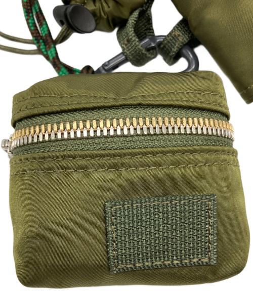 PORTER（ポーター）PORTER (ポーター) sacai (サカイ) Multi Pocket Holder オリーブの古着・服飾アイテム