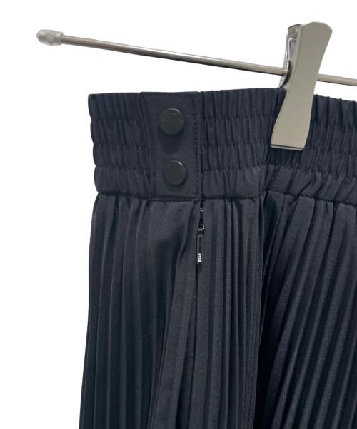 HYKE（ハイク）HYKE (ハイク) TAFFETA×FAUX LEATHER PLEATED SKIRT ブラック サイズ:1の古着・服飾アイテム