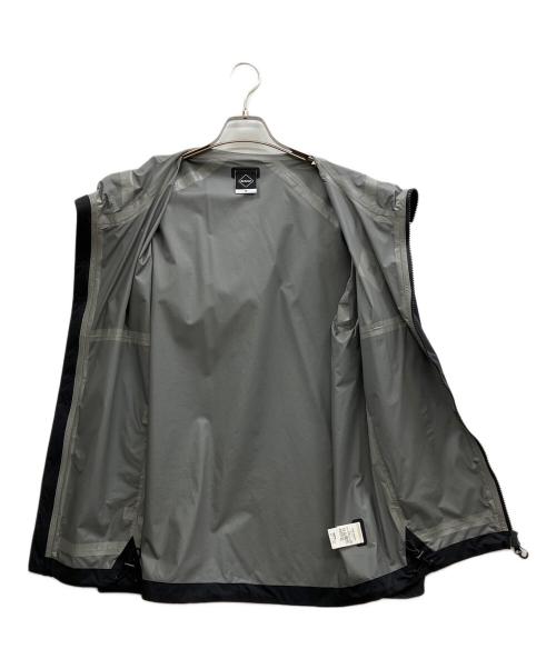 F.C.R.B.（エフシーレアルブリストル）F.C.R.B. (エフシーレアルブリストル) ALL WEATHER JACKET ブラック サイズ:Mの古着・服飾アイテム