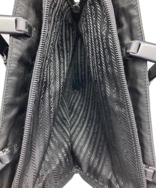 PRADA（プラダ）PRADA (プラダ) プラチェーンナイロンハンドバッグ ブラックの古着・服飾アイテム