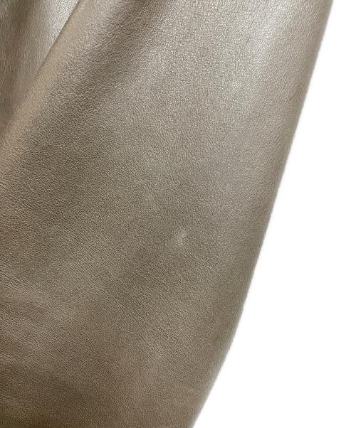 EMMETI（エンメティ）EMMETI (エンメティ) ラムスキンダブルライダースジャケット ブラウン サイズ:42の古着・服飾アイテム