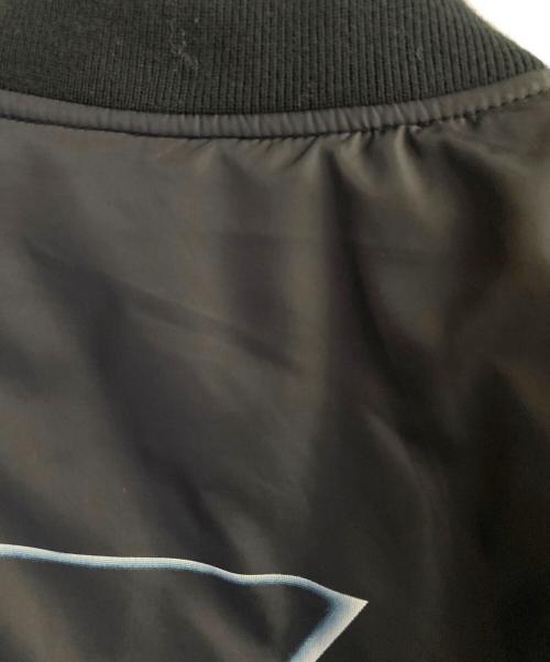 UNDERCOVER（アンダーカバー）UNDERCOVER (アンダーカバー) ピンクフロイド MA-1 フライトジャケット ブラック サイズ:4の古着・服飾アイテム