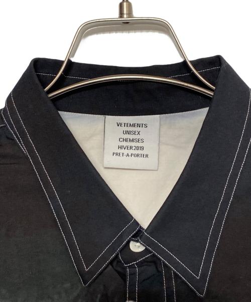 VETEMENTS（ヴェトモン）VETEMENTS (ヴェトモン) Marilyn Manson プリントシャツ グレー サイズ:Mの古着・服飾アイテム