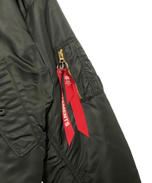 VETEMENTS（ヴェトモン）VETEMENTS (ヴェトモン) ALPHA (アルファ) MA-1ジャケット ブラック サイズ:Mの古着・服飾アイテム
