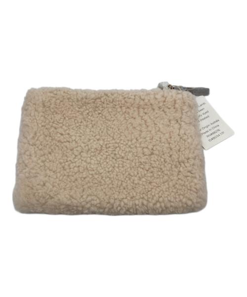 UGG（アグ）UGG (アグ) LARGE ZIP POUCH SHEEPSKIN アイボリー 未使用品の古着・服飾アイテム