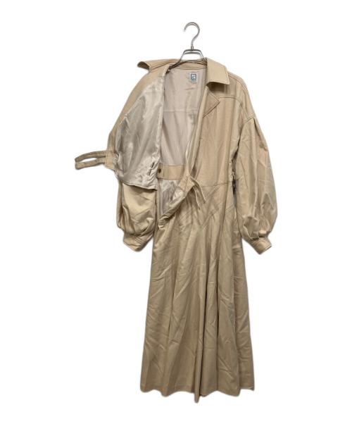L'AUBE BLANC（ローブ ブラン）L'AUBE BLANC (ローブ ブラン) Asymmetric Side Buckle Dress ベージュ サイズ:Sの古着・服飾アイテム