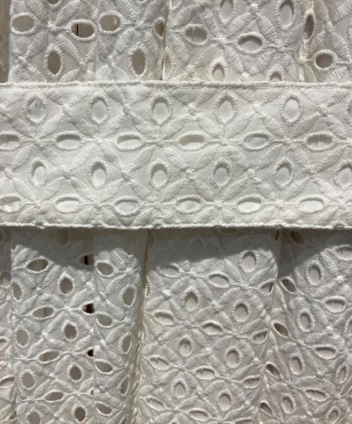 ERADIE（エラディエ）ERADIE (エラディエ) Cotton lace halterneck one-piece ホワイト サイズ:Freeの古着・服飾アイテム