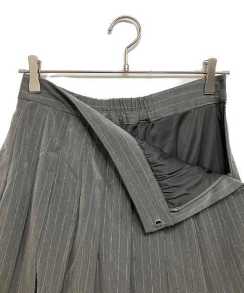 Meline M（メリンエム）Meline M (メリンエム) セットアップ グレー サイズ:Fの古着・服飾アイテム