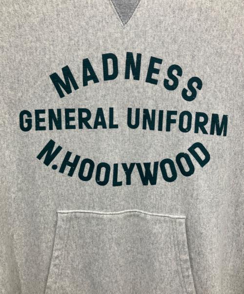 N.HOOLYWOOD（エヌ ハリウッド）N.HOOLYWOOD (エヌ ハリウッド) MADNESS (マッドネス) アーチプリントプルオーバーパーカー グレー サイズ:36の古着・服飾アイテム