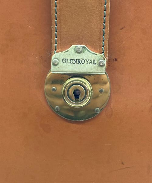GLENROYAL（グレンロイヤル）GLENROYAL (グレンロイヤル) ダレスバッグ ブラウンの古着・服飾アイテム