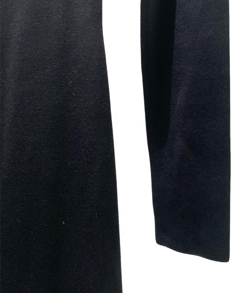 Ferragamo（フェラガモ）Ferragamo (フェラガモ) ストレッチニット カットアウトワンピース ブラック サイズ:Sの古着・服飾アイテム