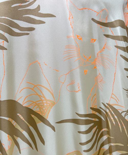 HERMES（エルメス）HERMES (エルメス) ツイルレーヌ/ジャングルラブ/JUNGLE LOVE/シルク切替ニット ベージュ×オレンジ サイズ:34の古着・服飾アイテム